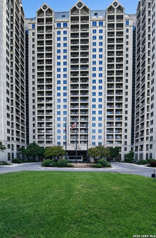 701-1 Towers Park Ln, San Antonio, TX, 78209-6421 | Card Image