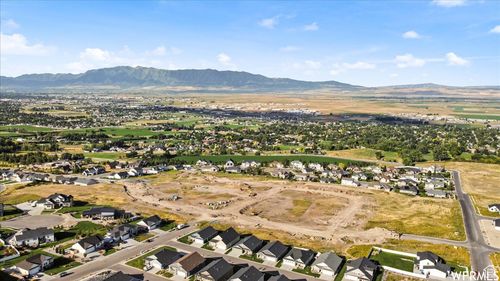 11-895 N 100 W, Hyde Park, UT, 84318 | Card Image