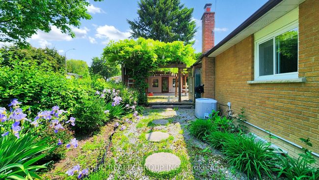 21 Sir Constantine Dr, House other with 4 bedrooms, 3 bathrooms and 4 parking in Markham ON | Image 43
