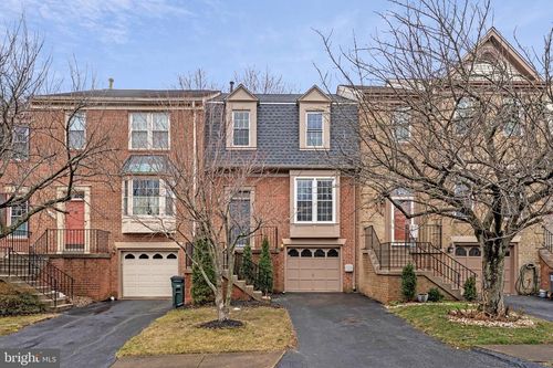 4007 Murdstone Ct, FAIRFAX, VA, 22033-2826 | Card Image