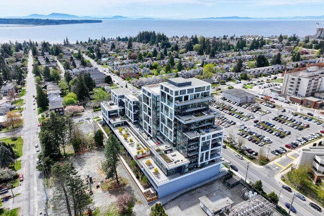 909 - 1526 Finlay Street, Condo with 2 bedrooms, 2 bathrooms and 2 parking in White Rock BC | Image 31
