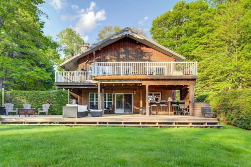 36 430e Av, Saint Hippolyte, QC, J8A3B6 | Card Image