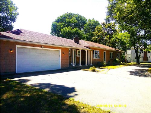 262 Pequot Ave, Warwick, RI, 02889-9346 | Card Image