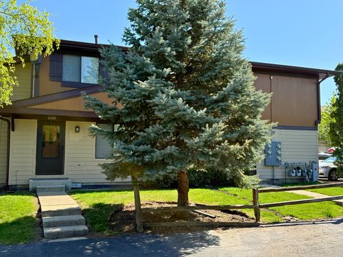 6280-6280 Gold Cir, Hanover Park, IL, 60133-4920 | Card Image