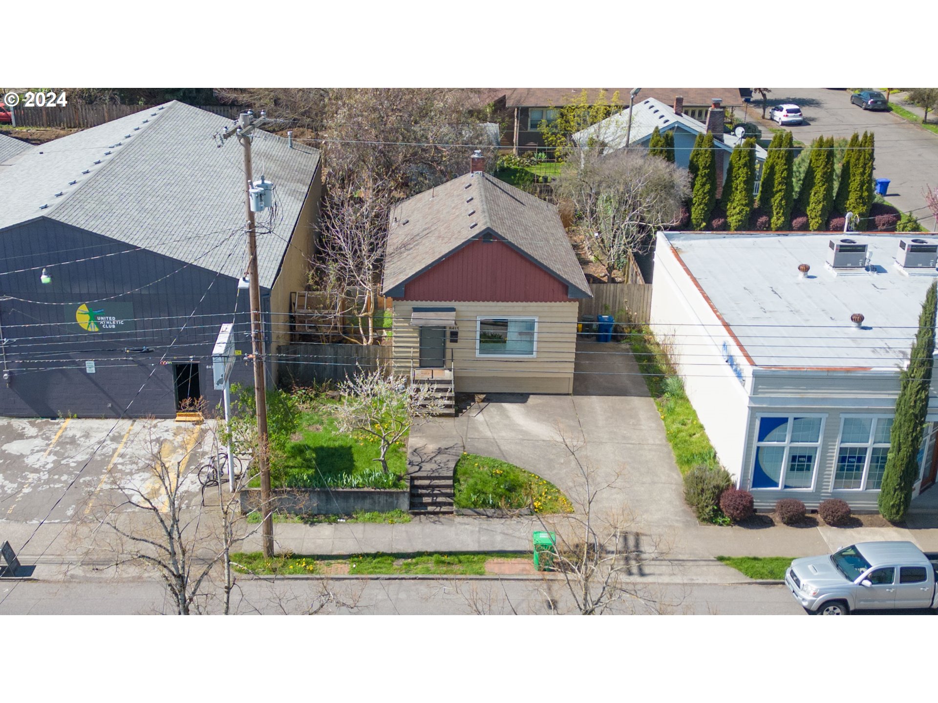 17th Ave, Portland, OR 97202
