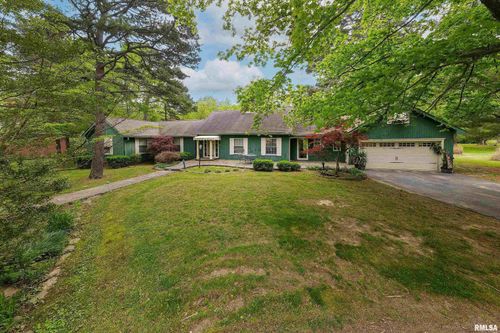 2525 Edgewood Ln, Carbondale, IL, 62901-6309 | Card Image