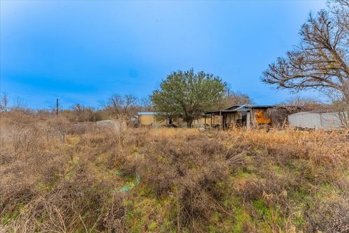 7021 Cimmaron Trl, Weatherford, TX, 76087-9145 | Card Image
