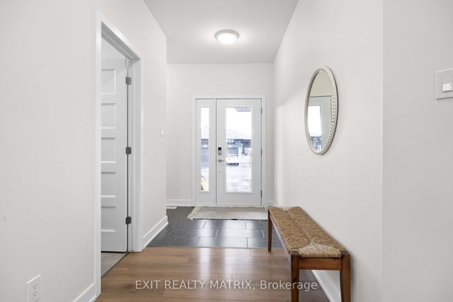 273 Moisson St, House attached with 3 bedrooms, 2 bathrooms and 5 parking in Embrun ON | Image 4