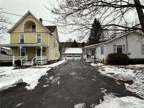 9 New Street, Walton, NY, 13856 | Card Image