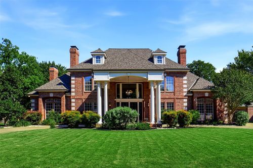 4303 Hidden Valley Ct, Colleyville, TX, 76034-3902 | Card Image