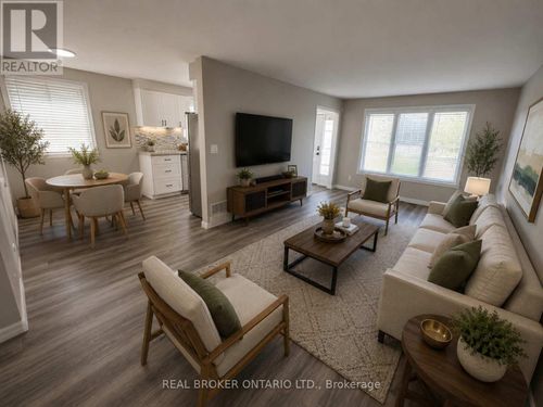 42 Terrace Ave, Welland, ON, L3C2C4 | Card Image