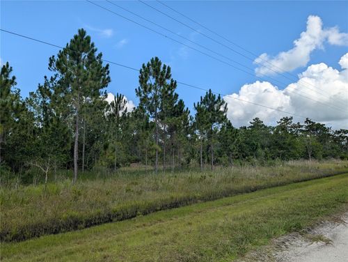401 Camellia Dr, Indian Lake Estates, FL, 33855 | Card Image