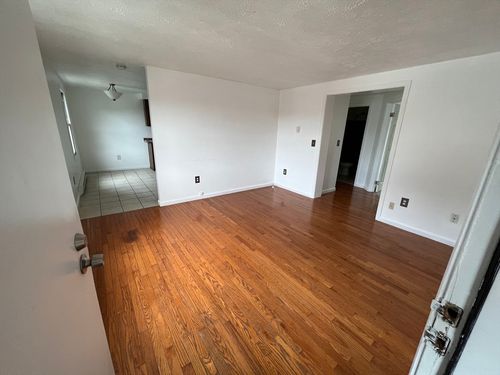 apt-m-1025 Central St, Palmer, MA, 01069-1773 | Card Image