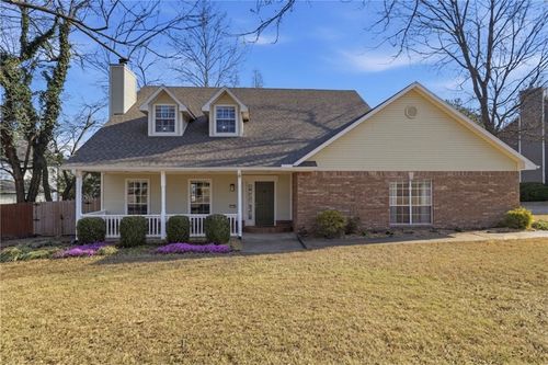 2688 E Londonderry Dr, Fayetteville, AR, 72701-2797 | Card Image