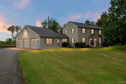 8595 Gulf Rd, Rome, NY, 13440-1431 | Card Image