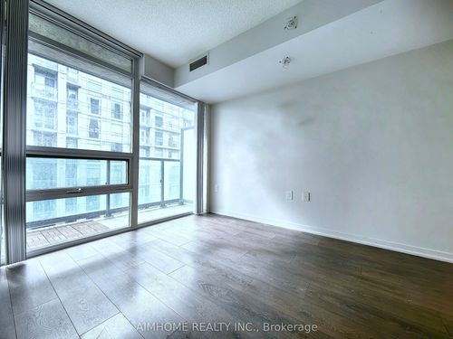 1916-36 Lisgar St, Toronto, ON, M6J0C7 | Card Image
