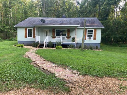 210 Moon Way, Savannah, TN, 38372-5815 | Card Image