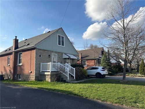 54 W 1st St, Hamilton, ON, L9C3C1 | Card Image