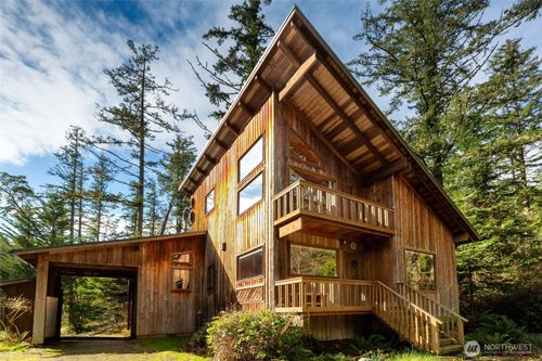 128 White Point Rd, Friday Harbor, WA, 98250-9178 | Card Image