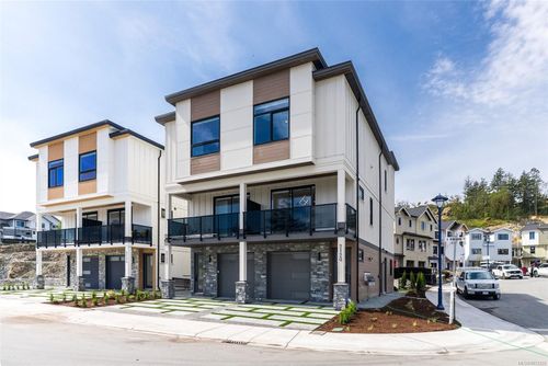 2120 Kingbird Dr, Langford, BC, V9B0E7 | Card Image