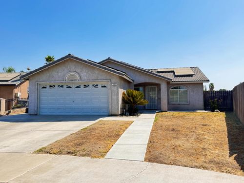 11185 Mesquite Cir, Armona, CA, 93202-9762 | Card Image