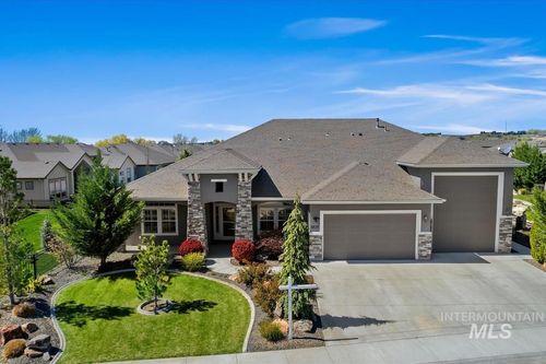 2039 N Finsbury Way, Star, ID, 83669-6085 | Card Image