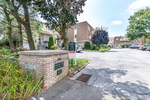 apt-76-61 Seaview Ave, Stamford, CT, 06902-6046 | Card Image