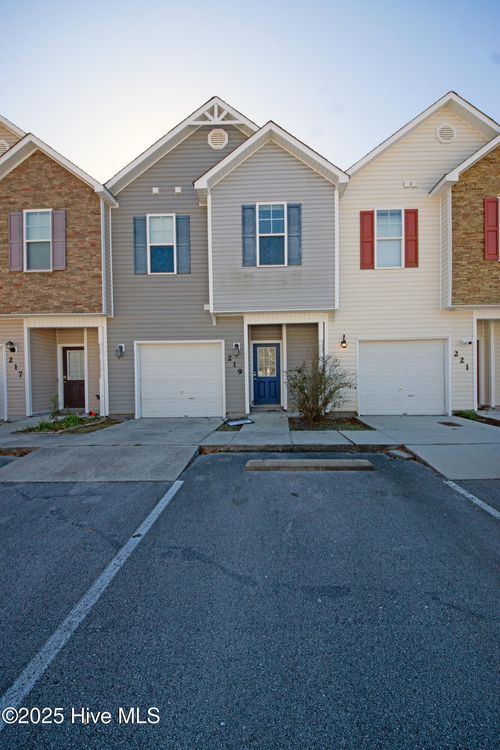 219 Caldwell Loop, Jacksonville, NC, 28546-8397 | Card Image
