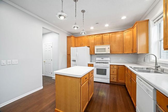6800 Troy Ln N, House other with 3 bedrooms, 3 bathrooms and null parking in Maple Grove MN | Image 13
