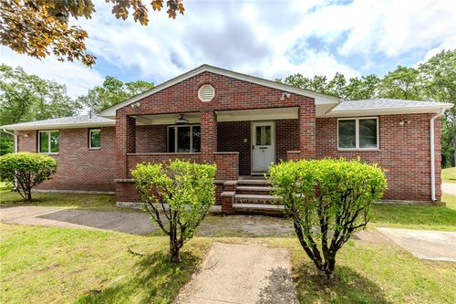 10 Lantern Rd, Smithfield, RI, 02917-2506 | Card Image