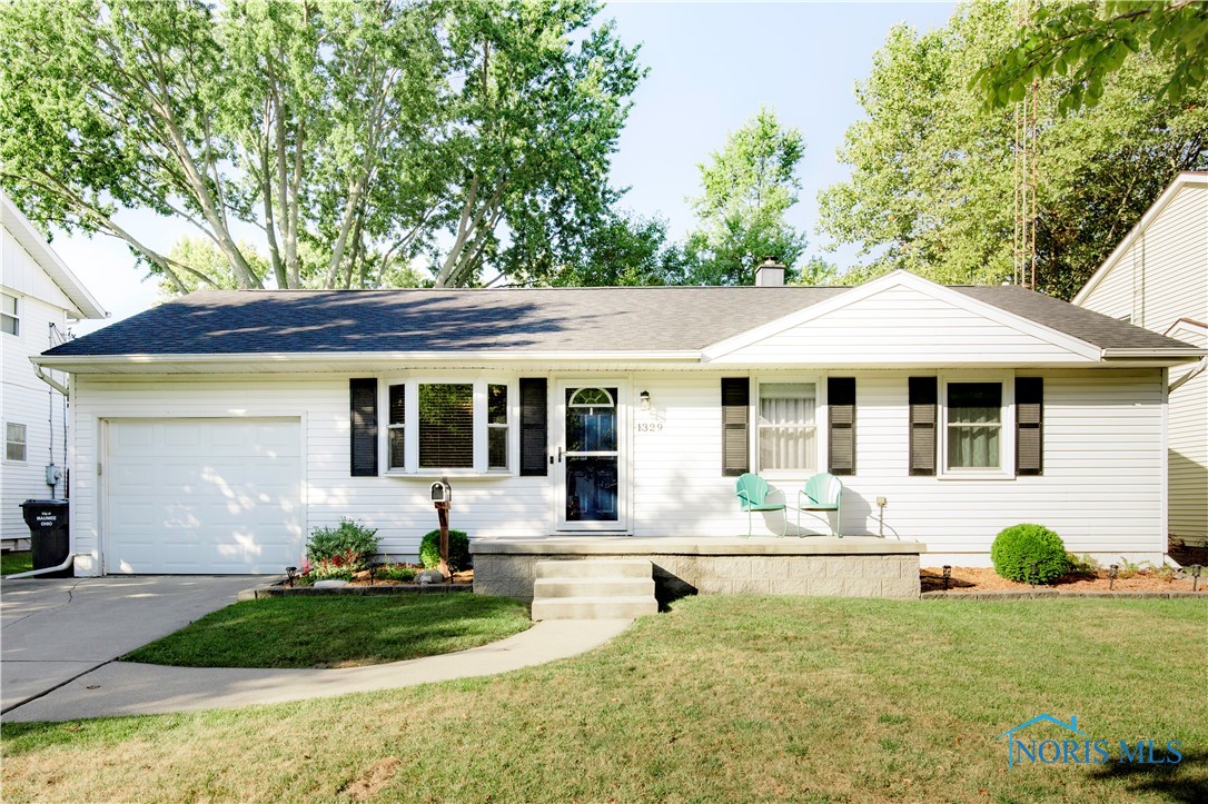 Anderson Ave, Maumee, OH 43537