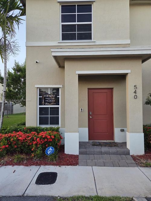 0-540 Ne 5th Ter, Florida City, FL, 33034-3294 | Card Image