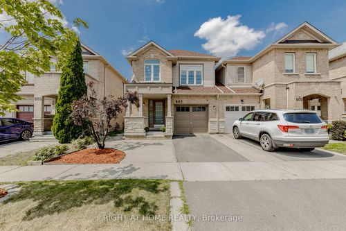 807 Gleeson Rd, Milton, ON, L9T0C3 | Card Image