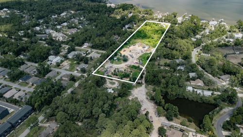184 N Eden Park Dr, Santa Rosa Beach, FL, 32459-5260 | Card Image