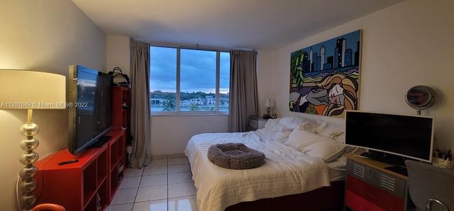 APT-506 - 5005 Collins Ave, Condo with 1 bedrooms, 2 bathrooms and null parking in Miami Beach FL | Image 11