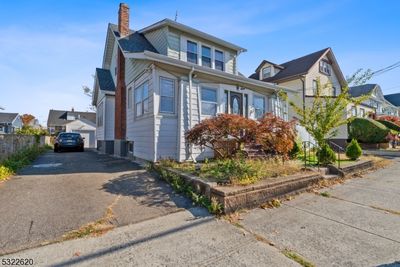 32 Arlington Ave, House other with 3 bedrooms, 2 bathrooms and null parking in Paterson NJ | Image 2