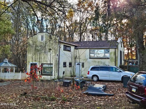 201 Tipton Rd, Tyrone, PA, 16686-7006 | Card Image