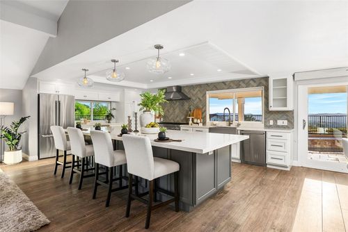 27197 Via Aurora, Mission Viejo, CA, 92691-2111 | Card Image