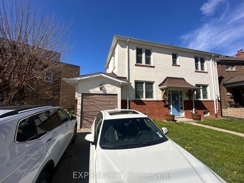 31 Rusholme Dr, Toronto, ON, M6J3K1 | Card Image