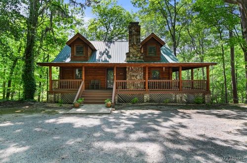 195 John Smith Dr, Deatsville, AL, 36022-5211 | Card Image