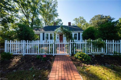 292 Mocksville Highway, Statesville, NC, 28625 | Card Image