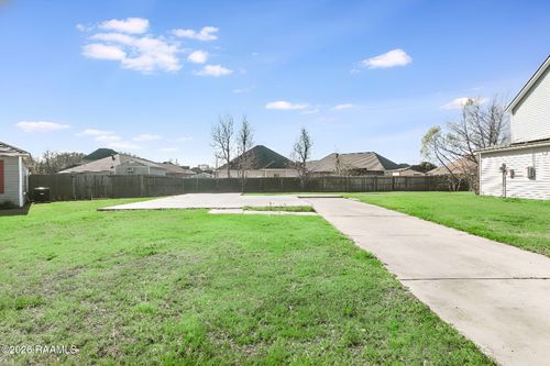 107 Hidden Oak Dr, Carencro, LA, 70520-5786 | Card Image