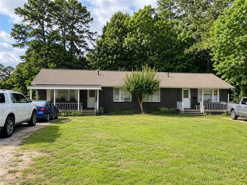 260 Elks St, Winder, GA, 30680-3918 | Card Image