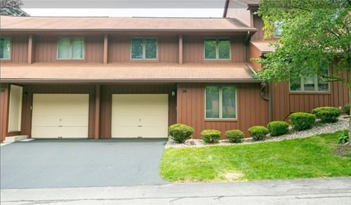 26 Treetop Dr, Fairport, NY, 14450-3358 | Card Image