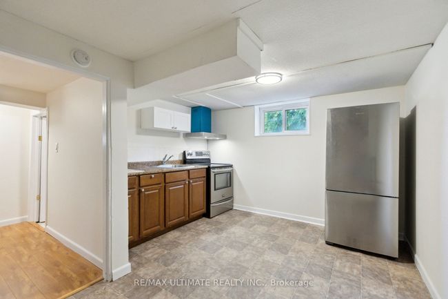24 Rexway Dr, House other with 4 bedrooms, 2 bathrooms and 3 parking in Georgetown ON | Image 34