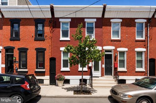 227 Watkins St, PHILADELPHIA, PA, 19148-1913 | Card Image