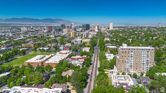 APT-9J - 777 E South Temple, Condo with 2 bedrooms, 2 bathrooms and 3 parking in Salt Lake City UT | Image 18