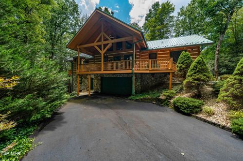 291 Ivy Wood Ln, Mountain City, TN, 37683-5103 | Card Image