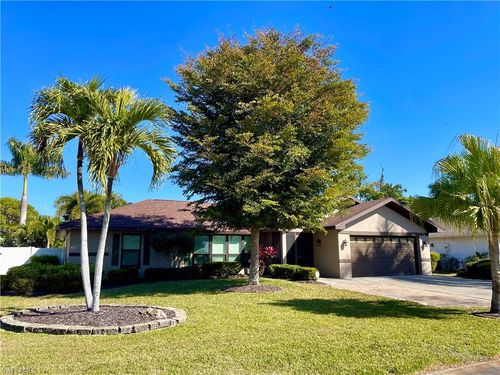 663 Astarias Cir, FORT MYERS, FL, 33919-3268 | Card Image