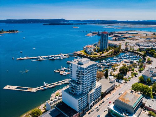 th15-38 Front St, Nanaimo, BC, V9R0B8 | Card Image